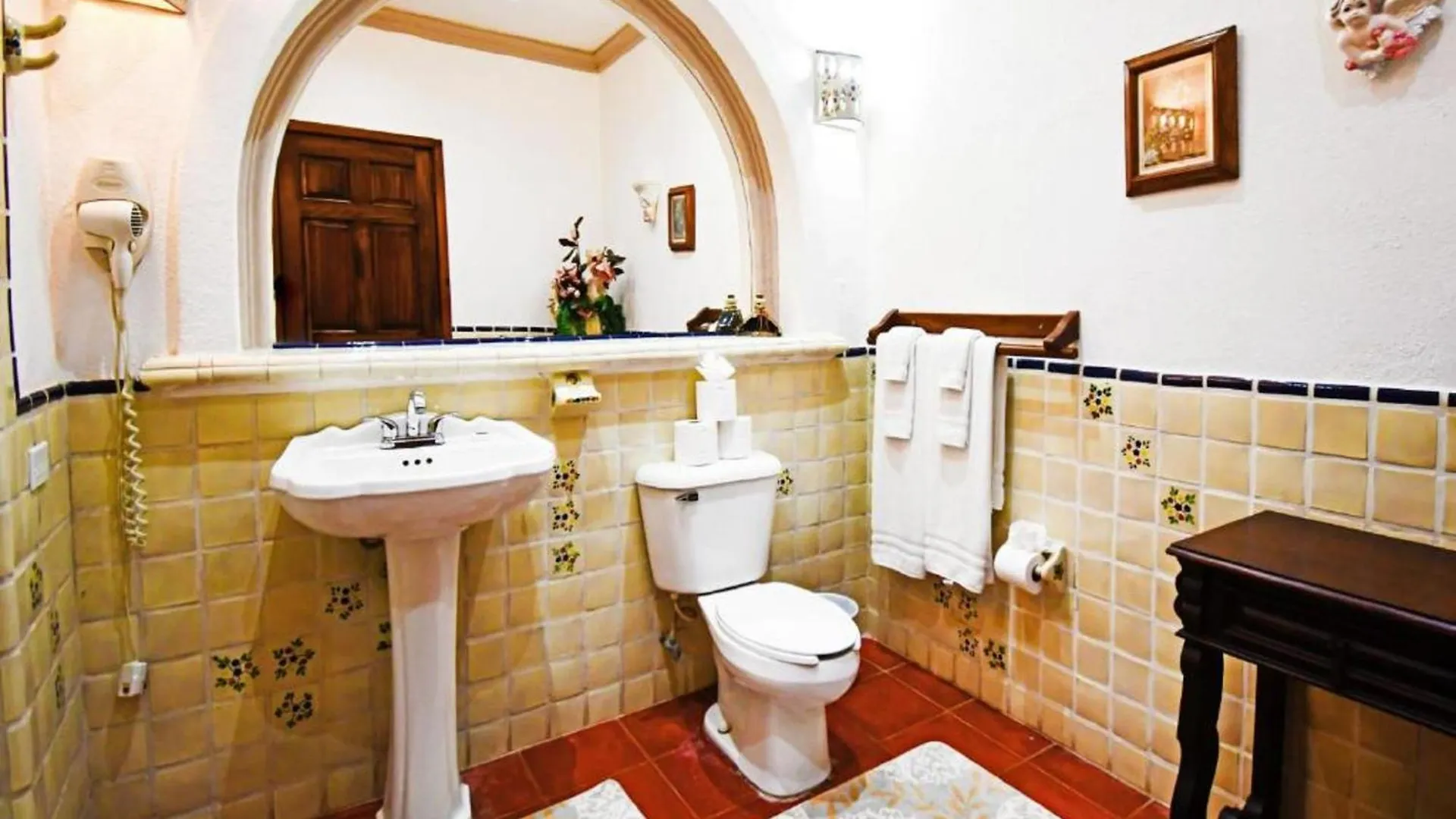 Collection O Casa Bella Hotel Boutique, Cabo San Lucas