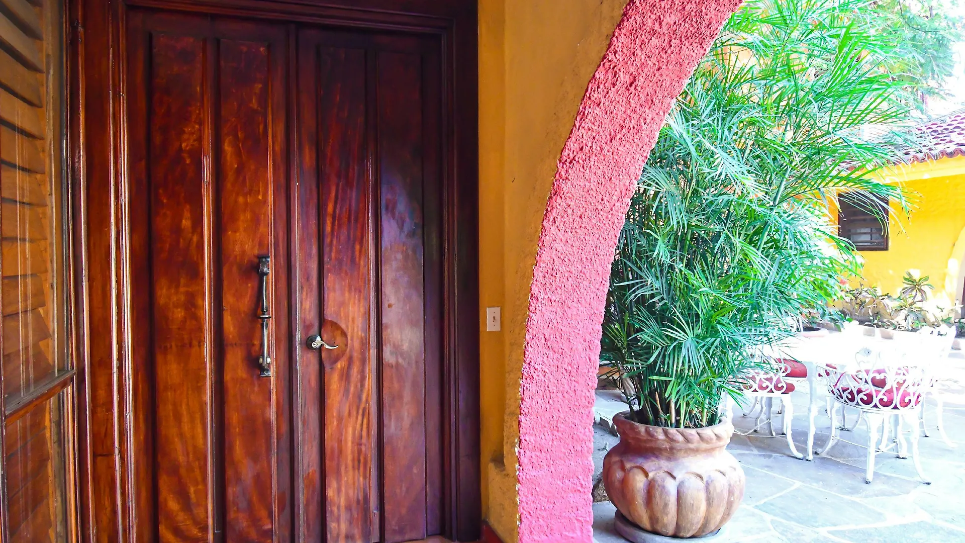 Collection O Casa Bella Hotel Boutique, Cabo San Lucas