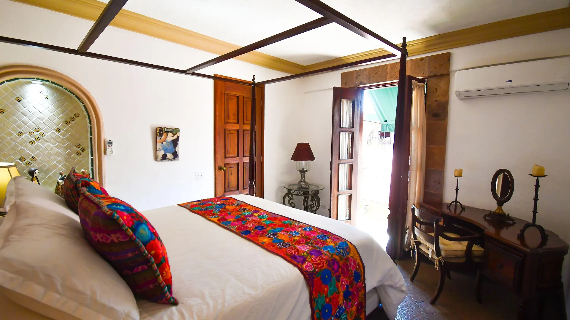Collection O Casa Bella Hotel Boutique, Cabo San Lucas