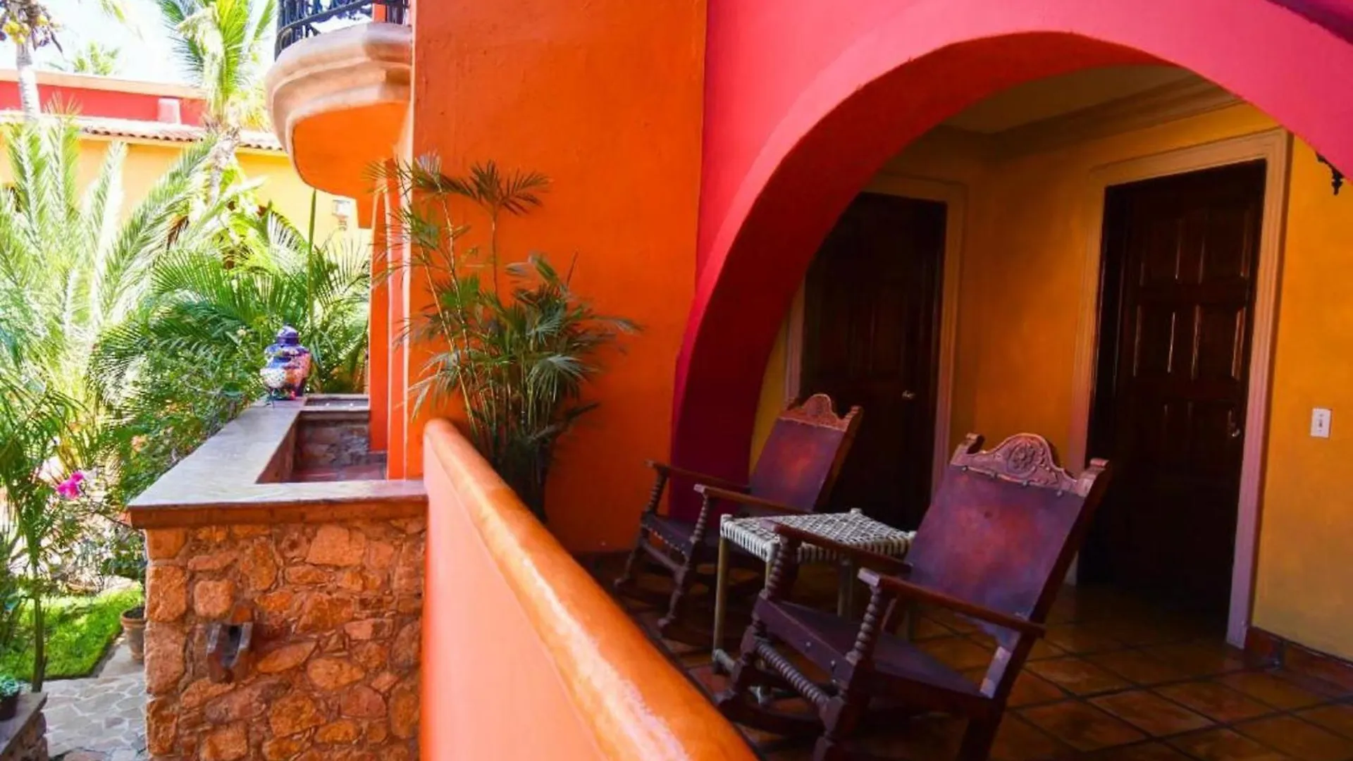 Collection O Casa Bella Hotel Boutique, Cabo San Lucas