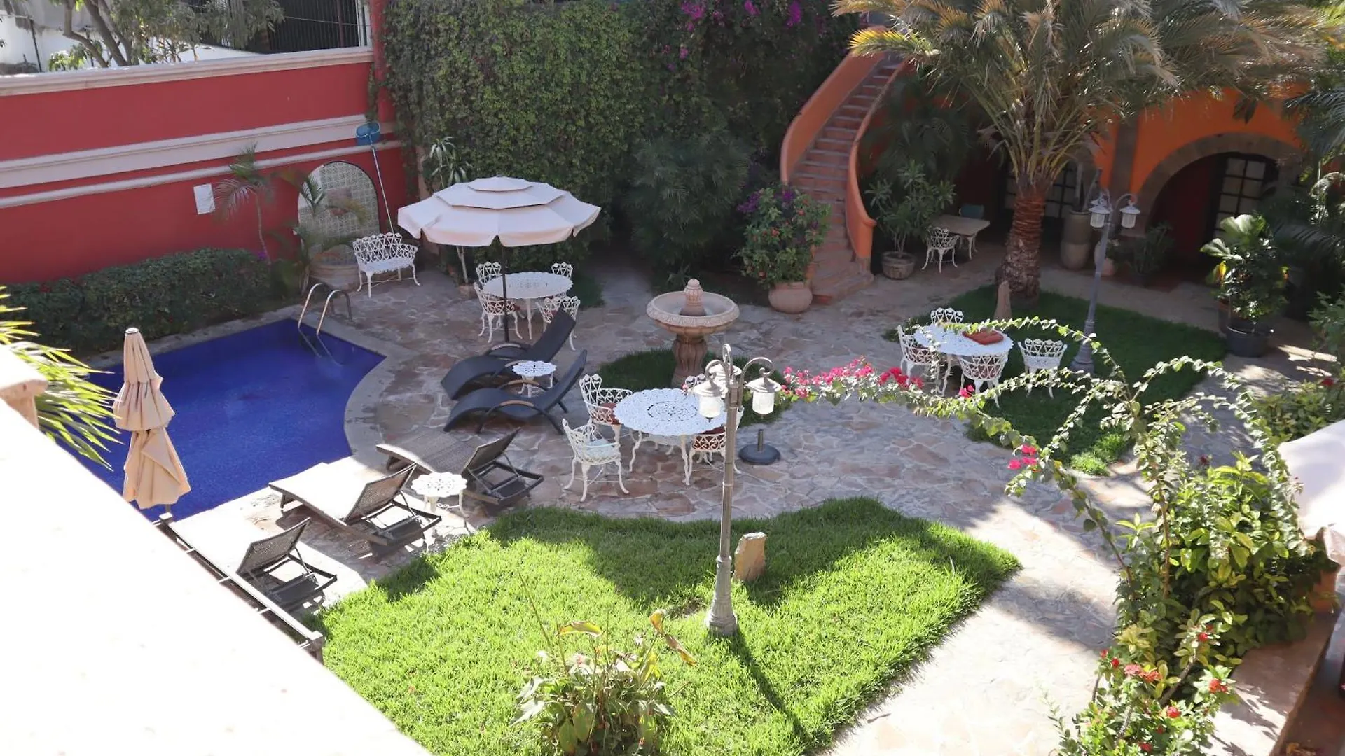 Collection O Casa Bella Hotel Boutique, Cabo San Lucas