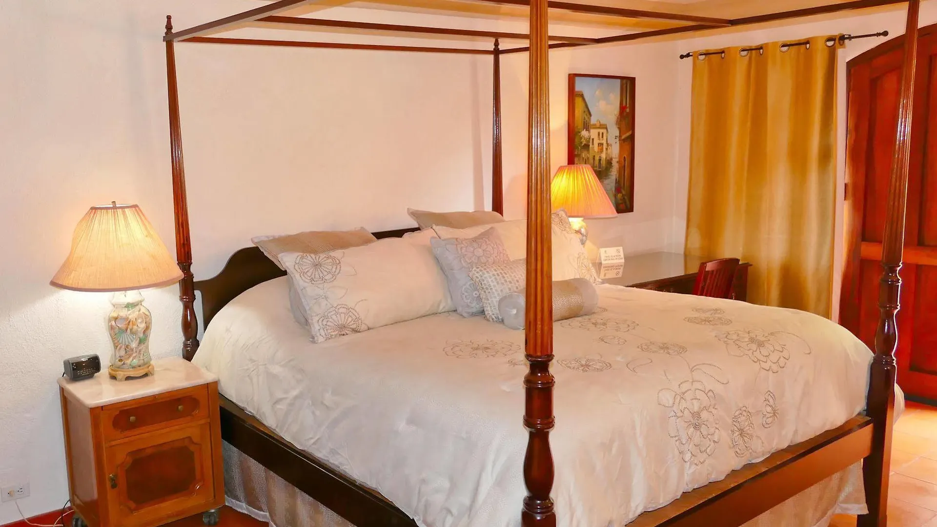 Collection O Casa Bella Hotel Boutique, Cabo San Lucas Mexico