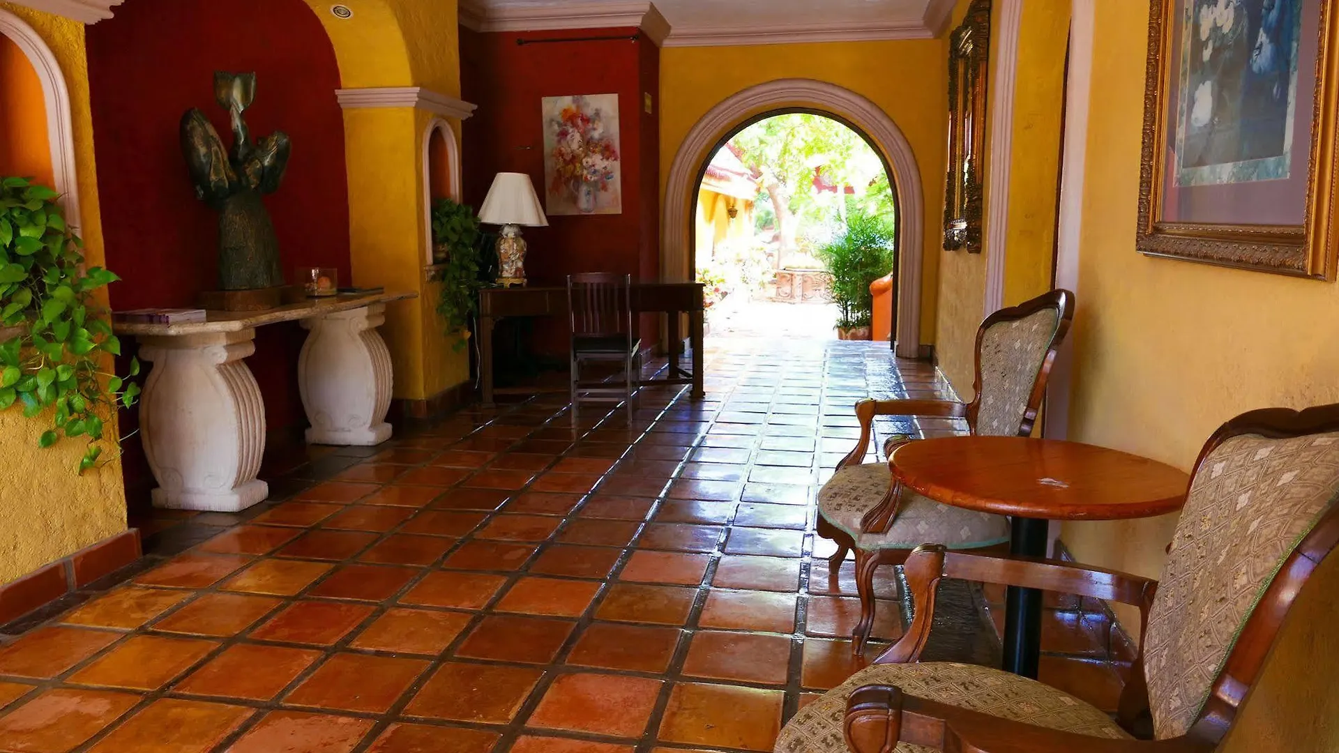 Collection O Casa Bella Hotel Boutique, Cabo San Lucas